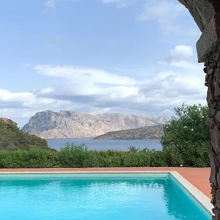 Punta Est - Andromeda Spazio Family & Pool * Capo Coda Cavallo