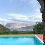 Punta Est - Andromeda Spazio Family & Pool * Capo Coda Cavallo