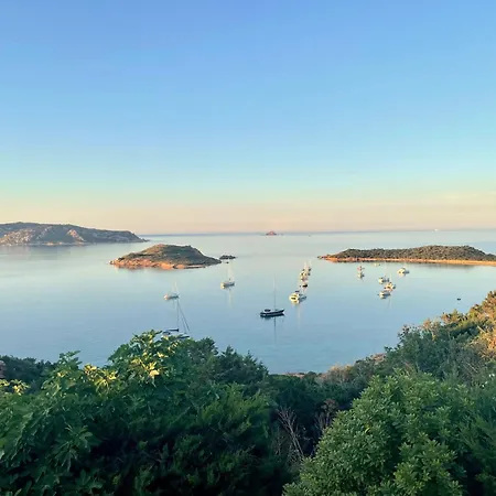 Strepitoso 4 Da Letto E Terrazza Vista Mare Capo Coda Cavallo