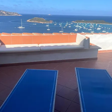 Strepitoso 4 Da Letto E Terrazza Vista Mare Lägenhet Capo Coda Cavallo